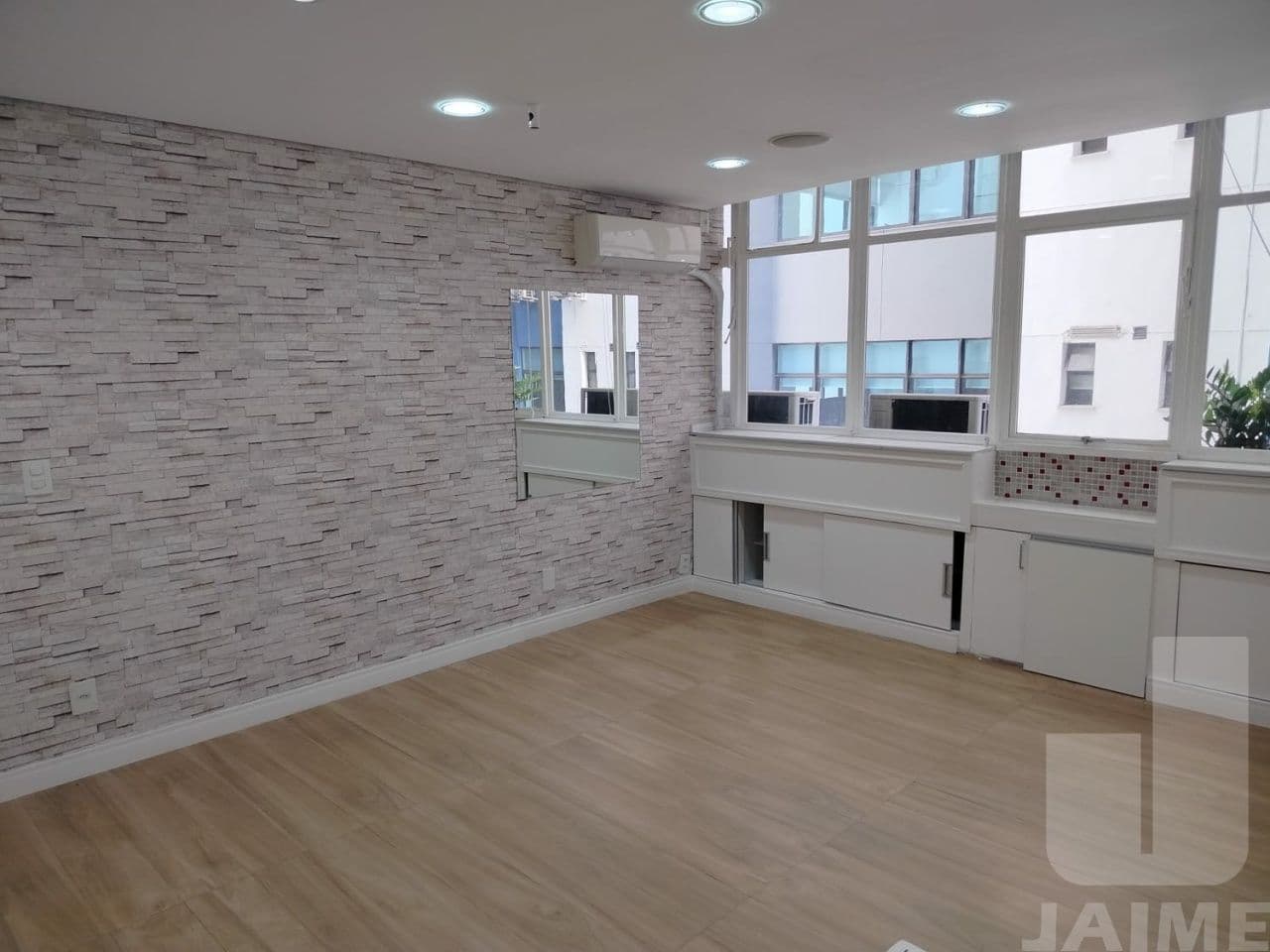Comercial na R Peixoto Gomide — Jardim Paulista, São Paulo - foto 2
