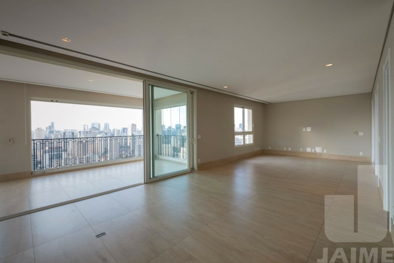 Apartamento de 4 dormitórios na R BALUARTE — Vila Olímpia, São Paulo - foto 2