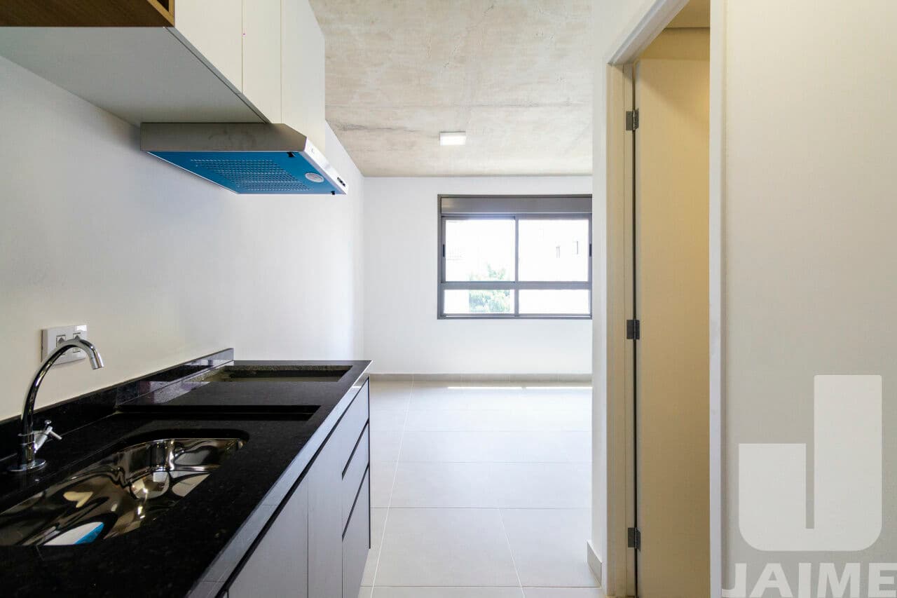 Apartamento de 1 dormitório na R General Jardim — Higienópolis, São Paulo