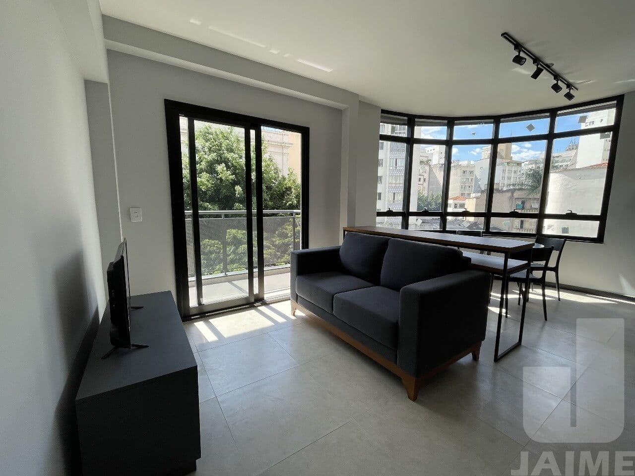 Apartamento de 1 dormitório na R Jaguaribe — Higienópolis, São Paulo - foto 2