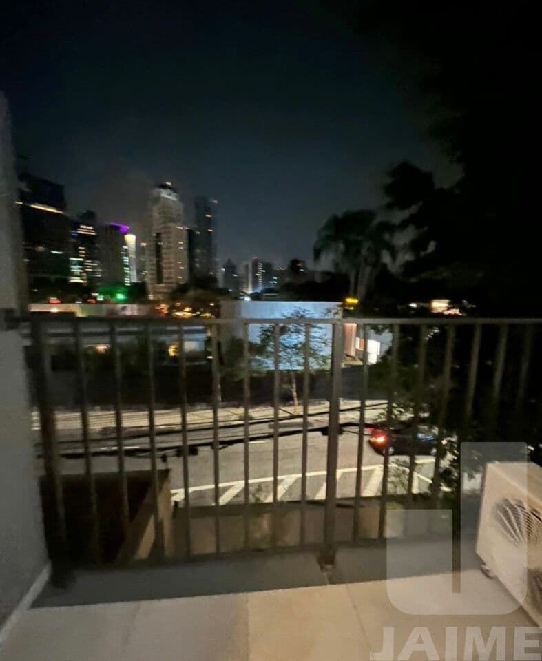 Apartamento de 1 dormitório na R Cardeal Arcoverde — Pinheiros, São Paulo