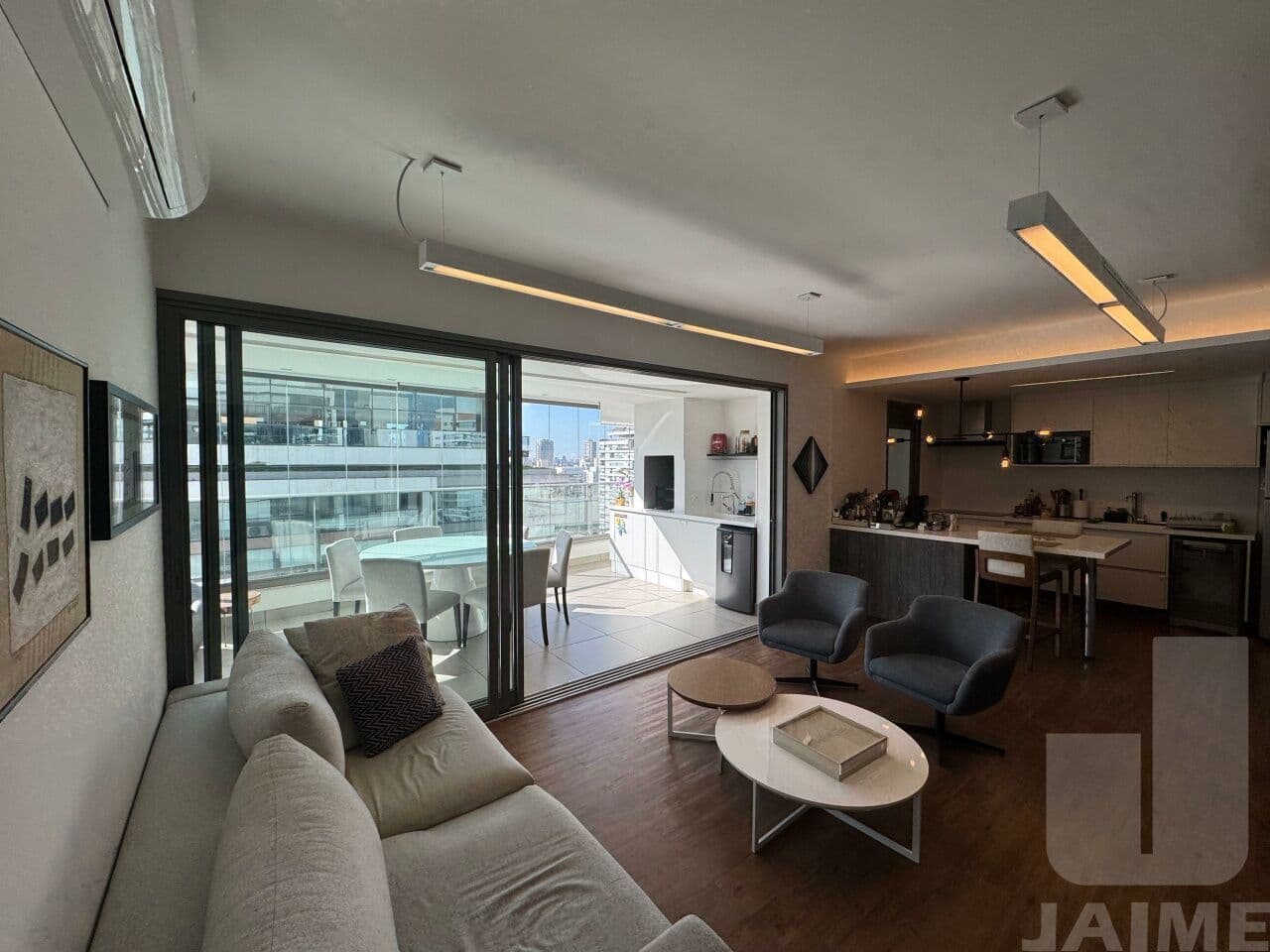Apartamento em Cidade Monções