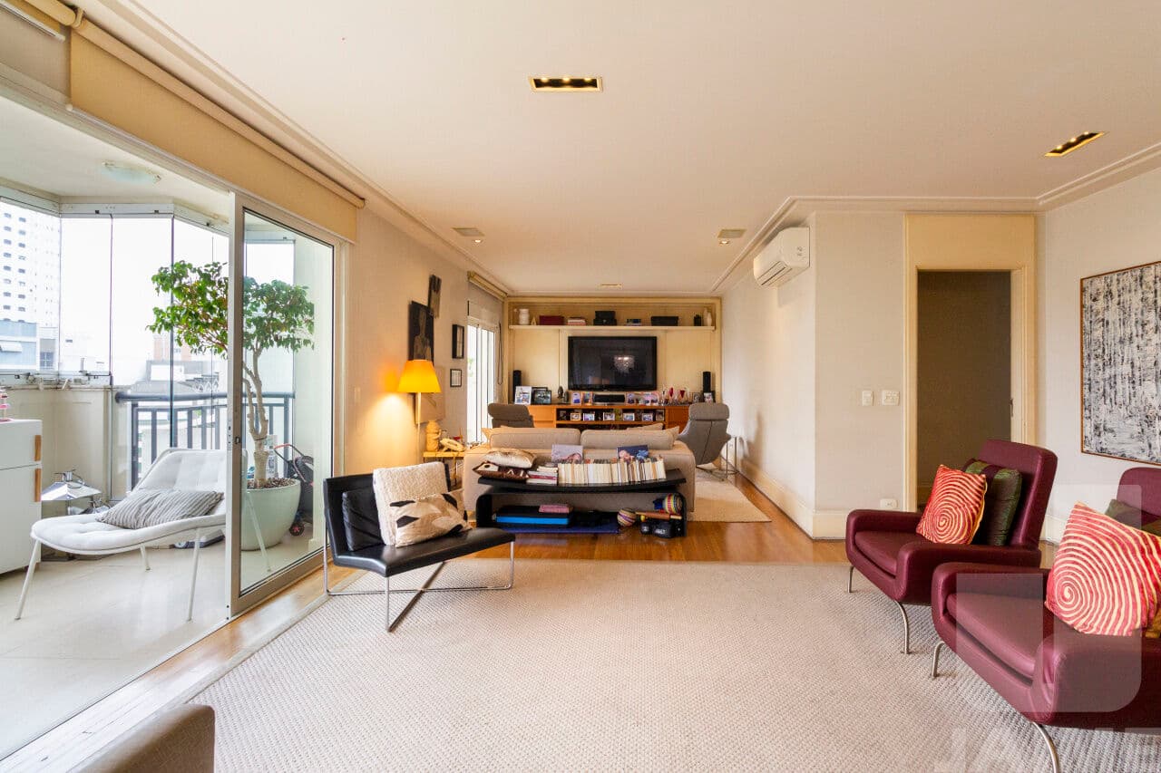 Apartamento de 4 dormitórios na R CONSELHEIRO BROTERO — Higienópolis, São Paulo - foto 2