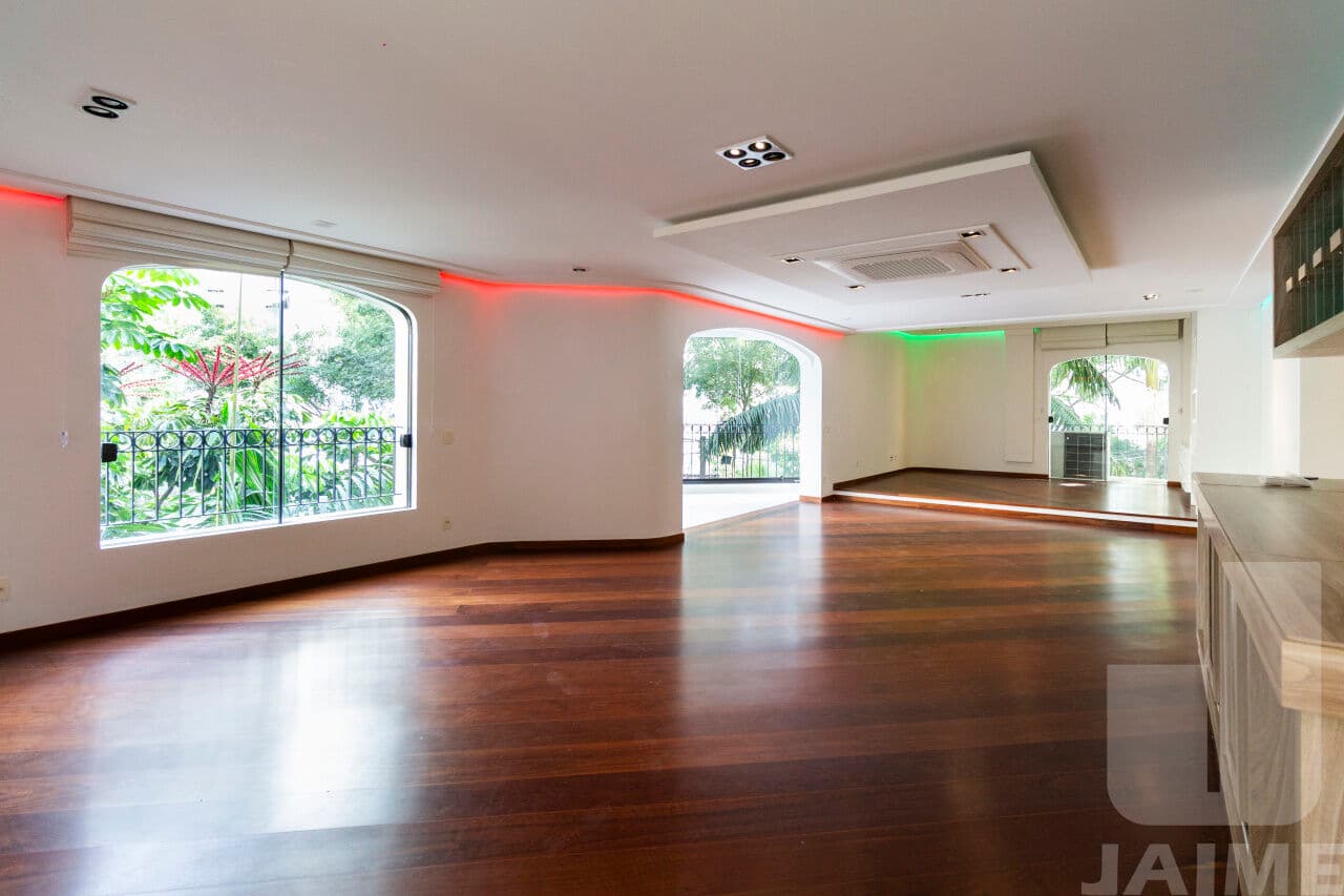 Apartamento em Jardim Paulista