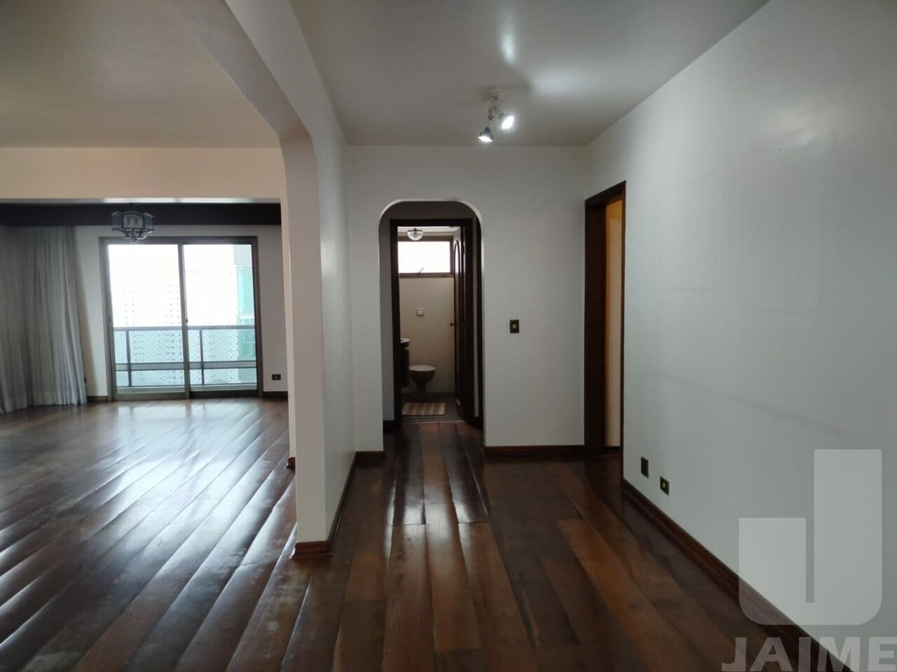 Apartamento de 4 dormitórios na R Voluntários da Pátria — Santana, São Paulo - foto 4