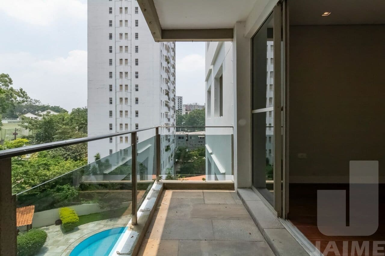 Apartamento de 3 dormitórios na R CHARLES SPENCER CHAPLIN — Vila Andrade, São Paulo - foto 2