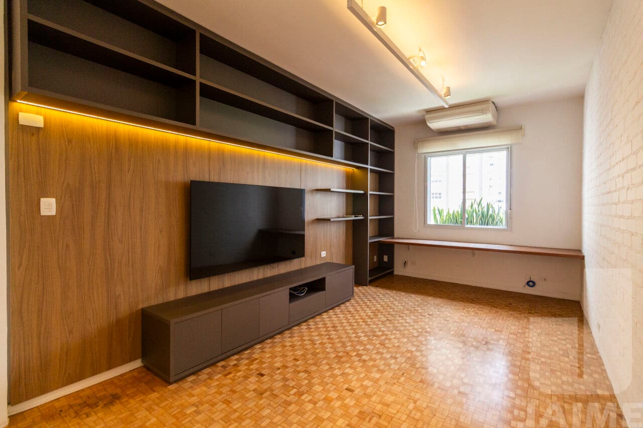 Apartamento em Cerqueira César
