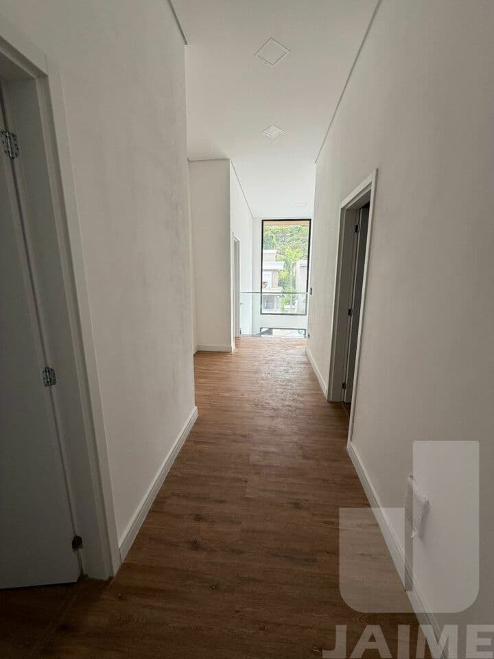 Casa de 4 dormitórios na R Degas — Tamboré, São Paulo - foto 2