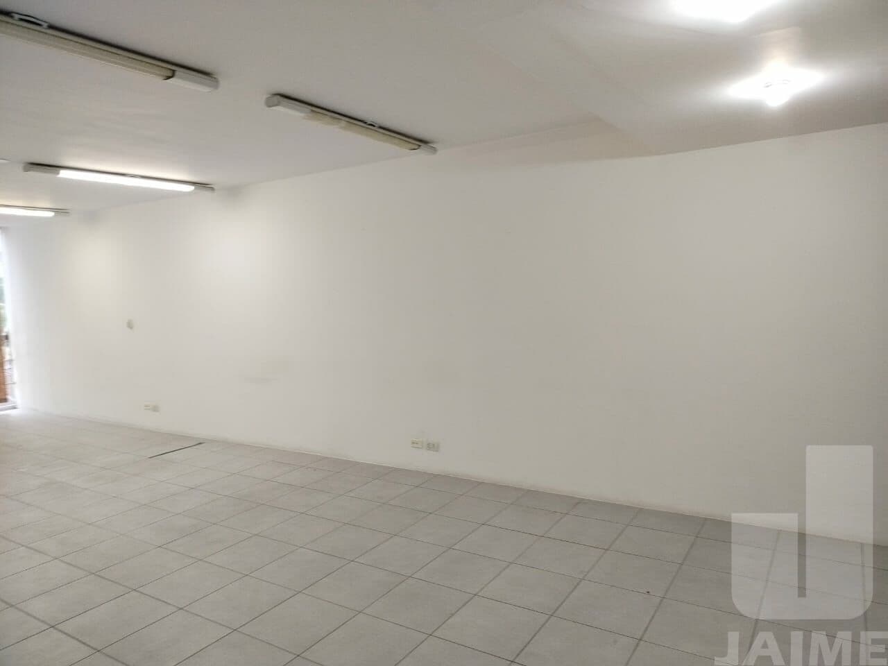 Comercial na AV ANGÉLICA — Higienópolis, São Paulo - foto 2
