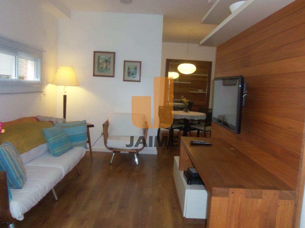 Apartamento em Cerqueira César