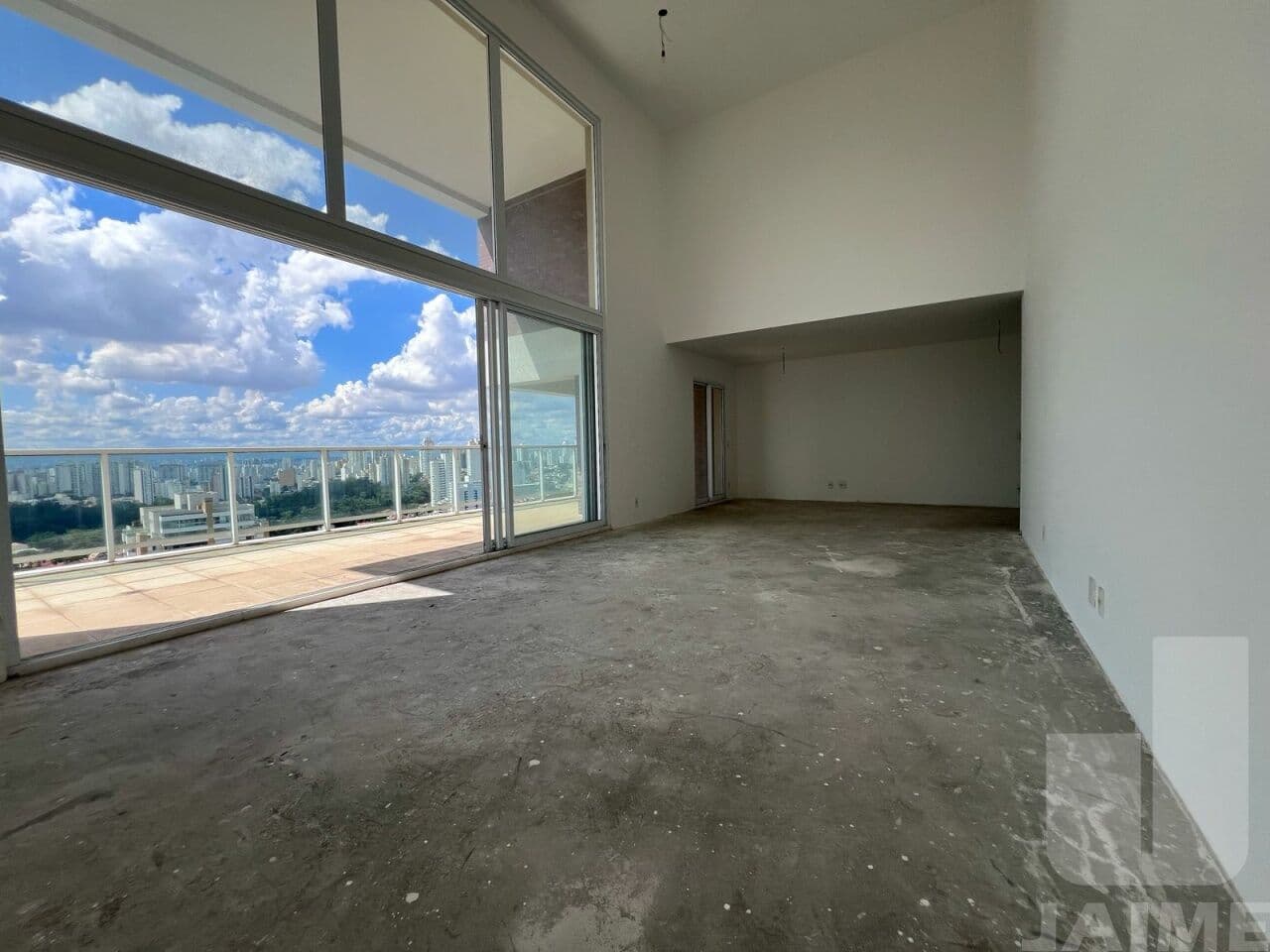 Apartamento de 4 dormitórios na R Guimarães Passos — Vila Mariana, São Paulo - foto 2