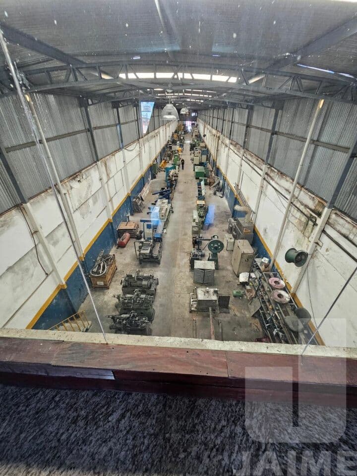 Comercial de 3 dormitórios na R Piratininga — Vila Bandeirantes, São Paulo - foto 4