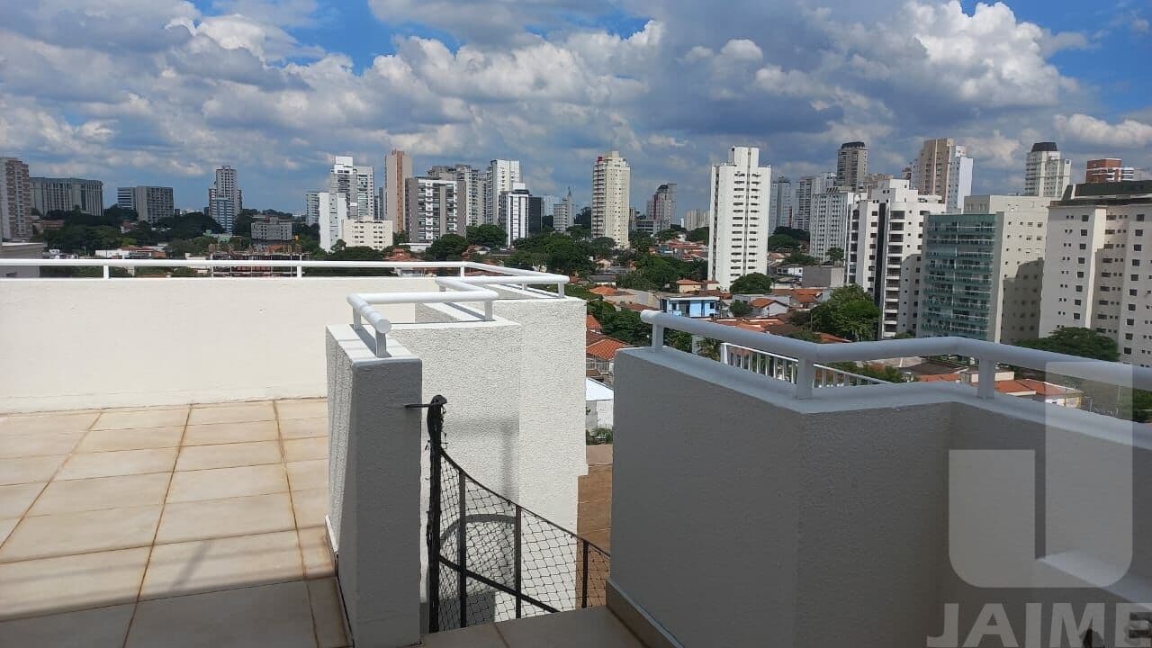 Apartamento em Campo Belo