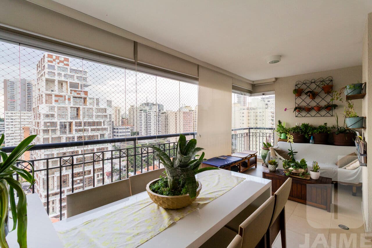 Apartamento de 3 dormitórios na R ALVES GUIMARÃES — Pinheiros, São Paulo - foto 5