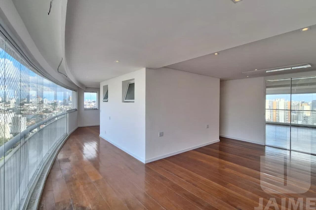 Apartamento de 4 dormitórios na R CAIO GRACO — Vila Romana, São Paulo - foto 2