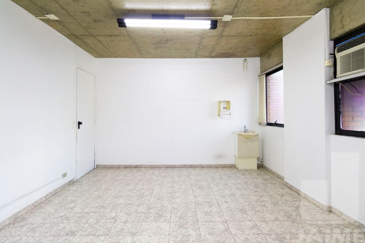 Comercial na R MATO GROSSO — Higienópolis, São Paulo - foto 5