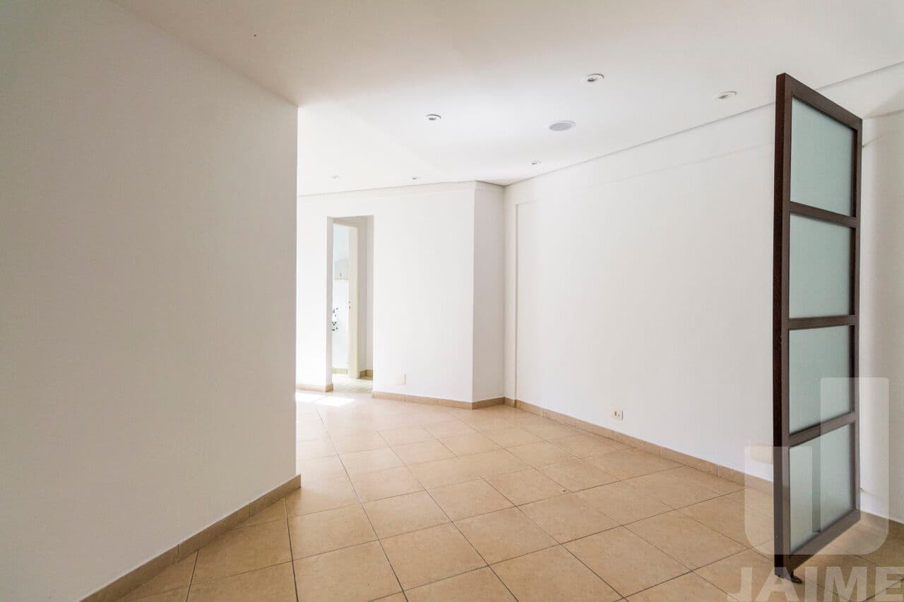 Comercial na R MATO GROSSO — Higienópolis, São Paulo - foto 3