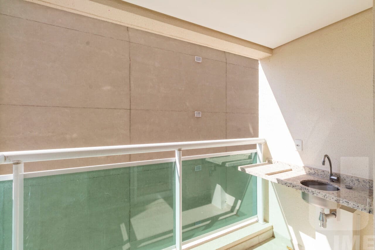 Apartamento de 1 dormitório na R DOUTOR ALFREDO DE CASTRO — Barra Funda, São Paulo - foto 2