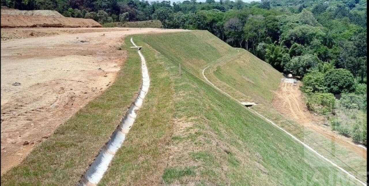 Terreno na EST Araçariguama — Estancia San Francisco, São Paulo - foto 4