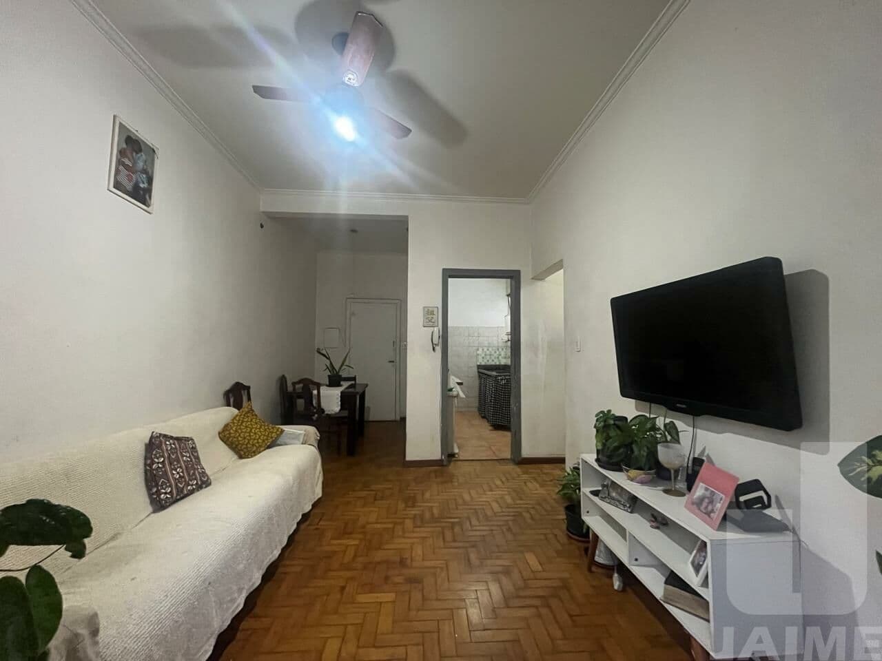Apartamento de 2 dormitórios na R Frederico Abranches — Vila Buarque, São Paulo