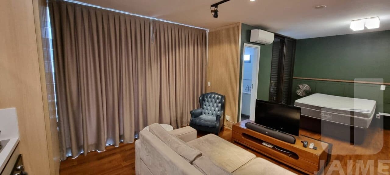 Apartamento de 1 dormitório na R Capote Valente — Pinheiros, São Paulo