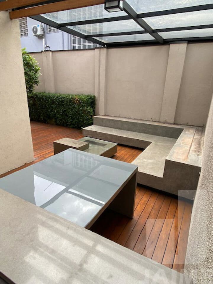 Comercial na AV Pacaembu — Barra Funda, São Paulo - foto 2
