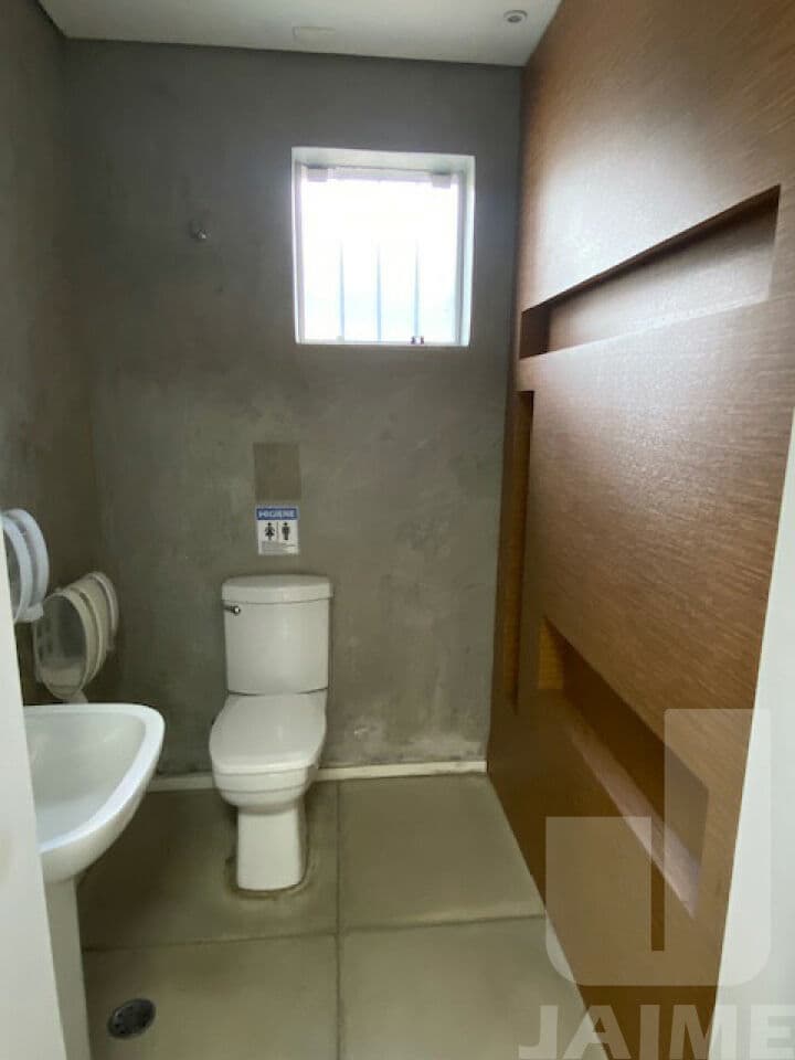 Comercial na AV Pacaembu — Barra Funda, São Paulo - foto 4