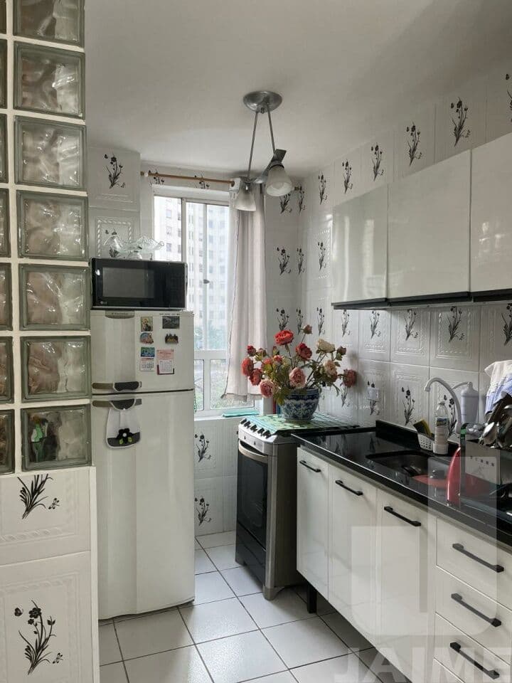 Apartamento de 1 dormitório na R São Francisco — Sé, São Paulo - foto 2