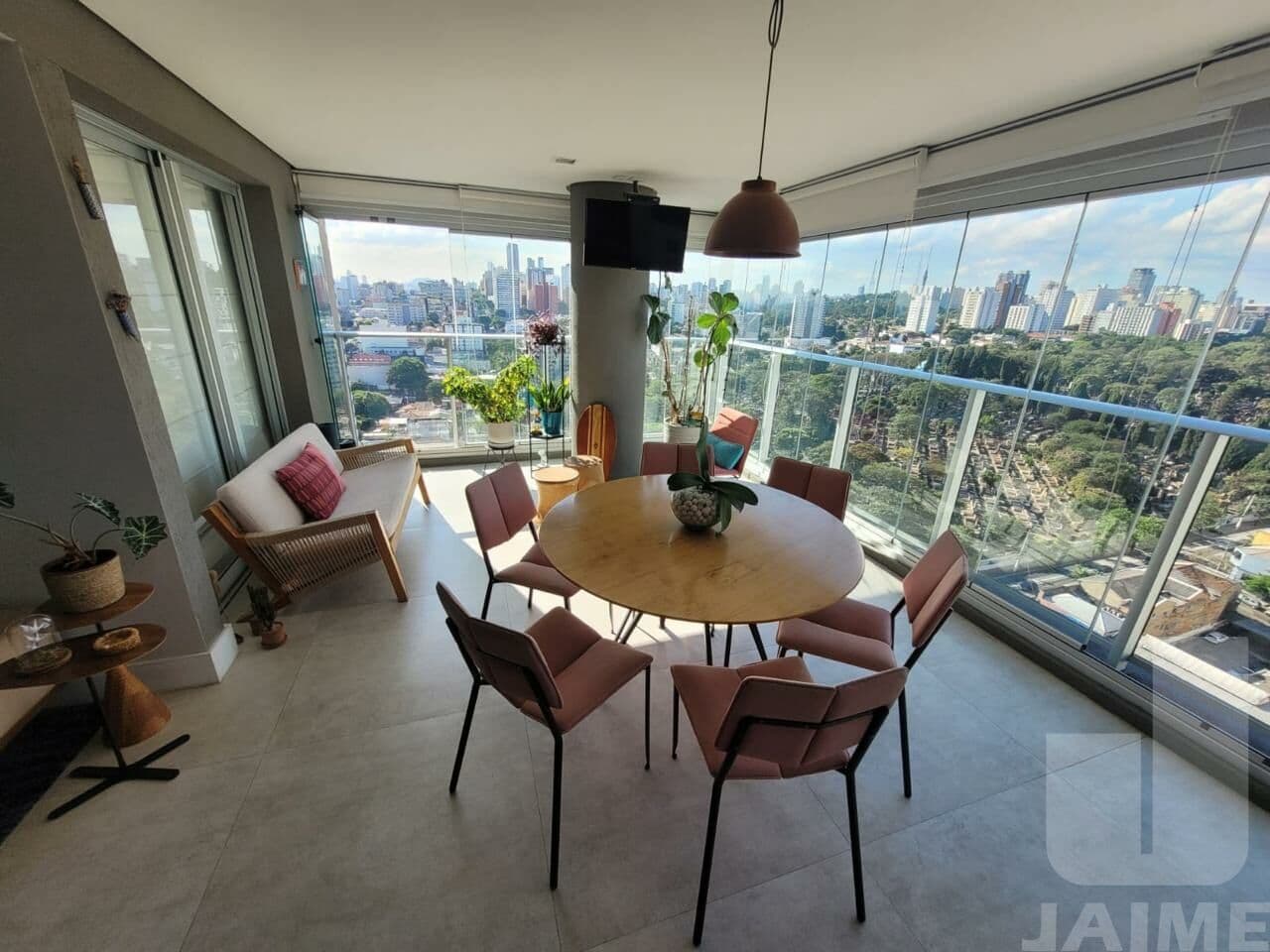 Apartamento de 2 dormitórios na R Doutor Virgílio de Carvalho Pinto — Pinheiros, São Paulo - foto 2