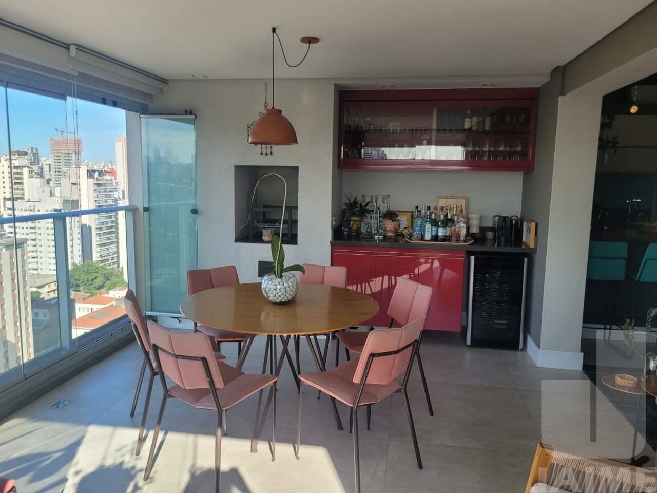 Apartamento de 2 dormitórios na R Doutor Virgílio de Carvalho Pinto — Pinheiros, São Paulo - foto 3