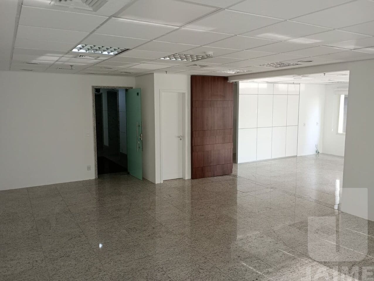 Comercial em Higienópolis