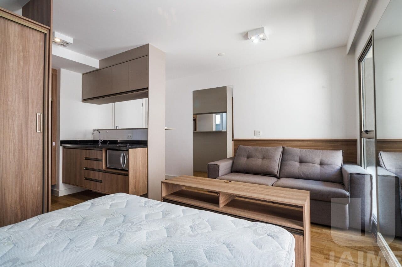Apartamento de 2 dormitórios na R Alves Guimarães — Pinheiros, São Paulo - foto 5