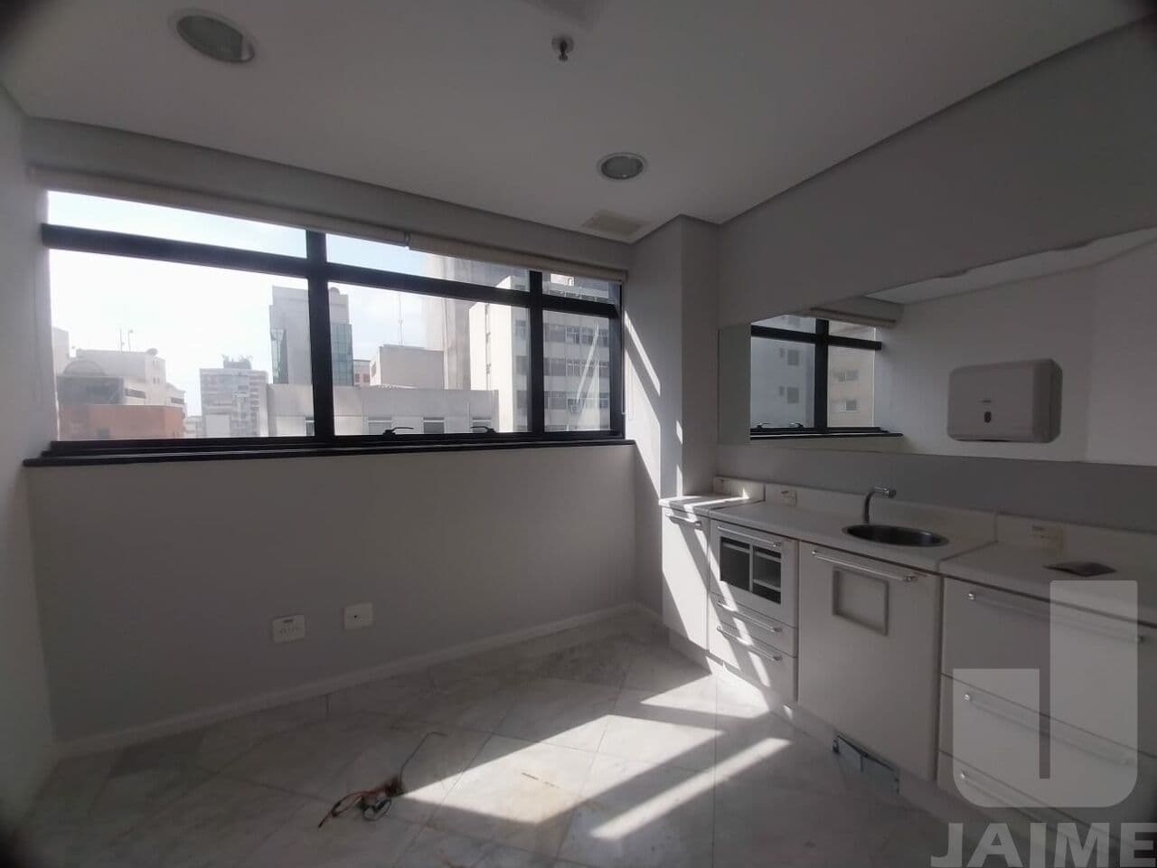 Comercial na R MATO GROSSO — Higienópolis, São Paulo - foto 2