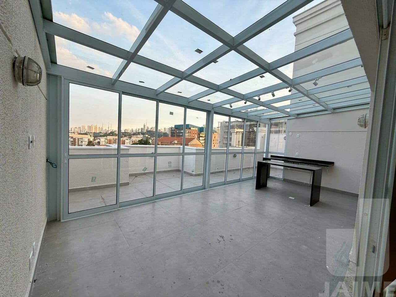 Apartamento em Vila Ipojuca