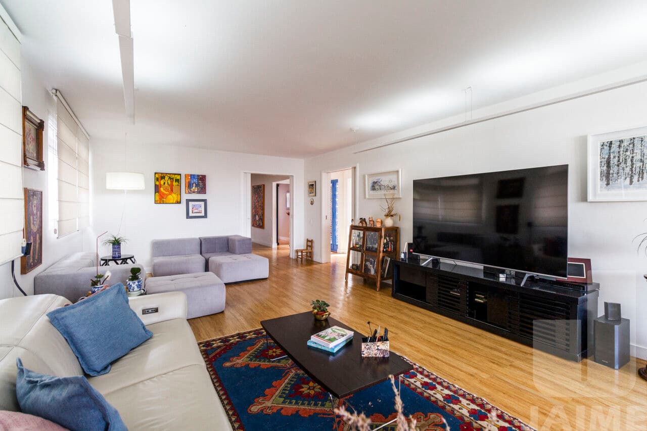 Apartamento de 5 dormitórios na R ITACOLOMI — Higienópolis, São Paulo - foto 4