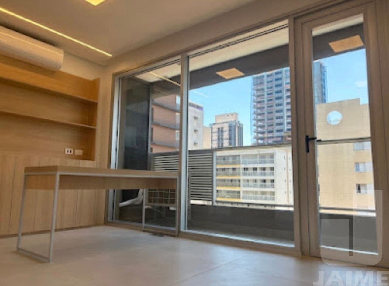 Apartamento em Cerqueira César