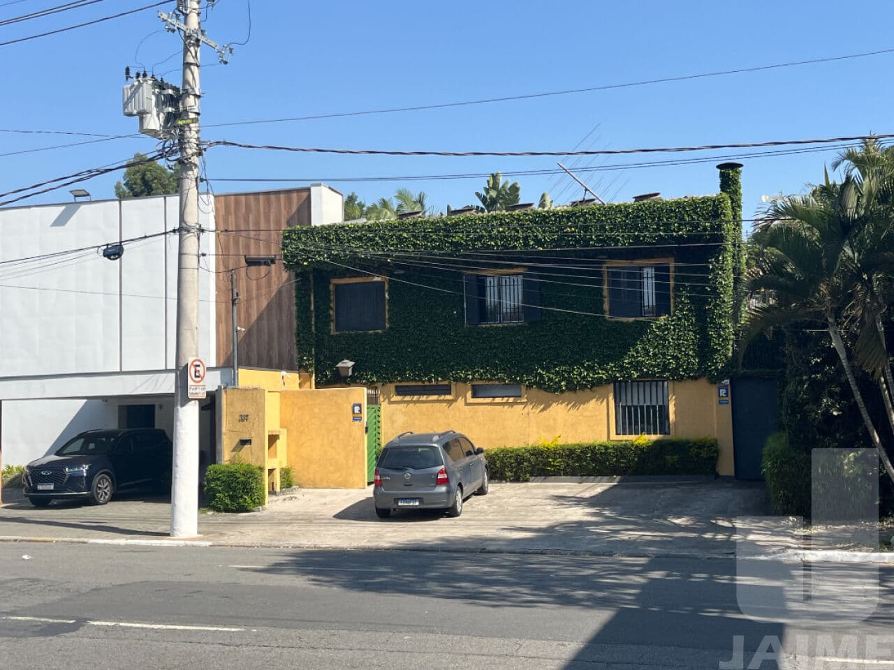 Comercial na AV Antônio Joaquim de Moura Andrade — Vila Nova Conceição, São Paulo - foto 2