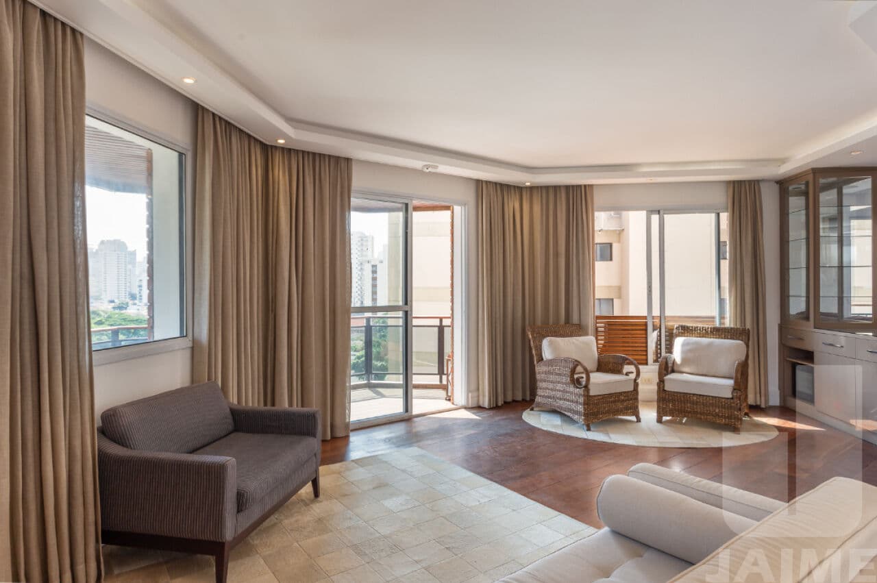 Apartamento de 3 dormitórios na R Silva Correia — Vila Nova Conceição, São Paulo - foto 2