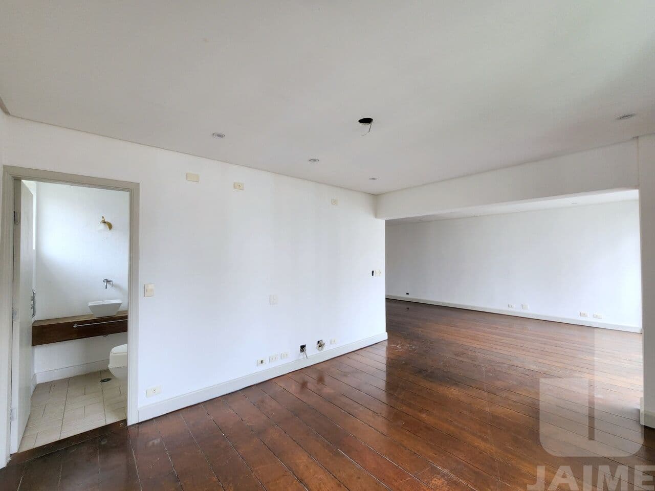 Apartamento de 3 dormitórios na R HADDOCK LOBO — Cerqueira César, São Paulo - foto 2