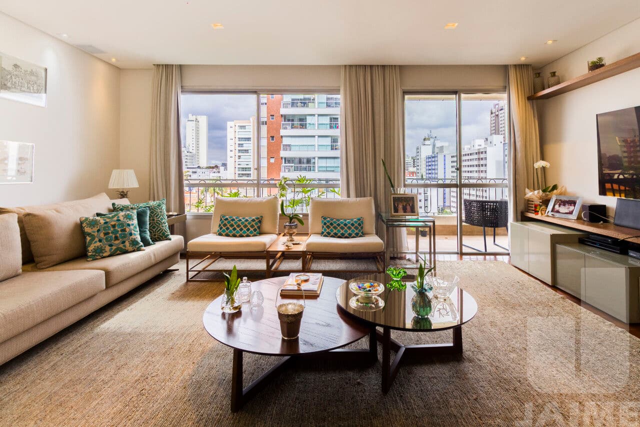 Apartamento de 3 dormitórios na R HAVAÍ — Sumaré, São Paulo - foto 2
