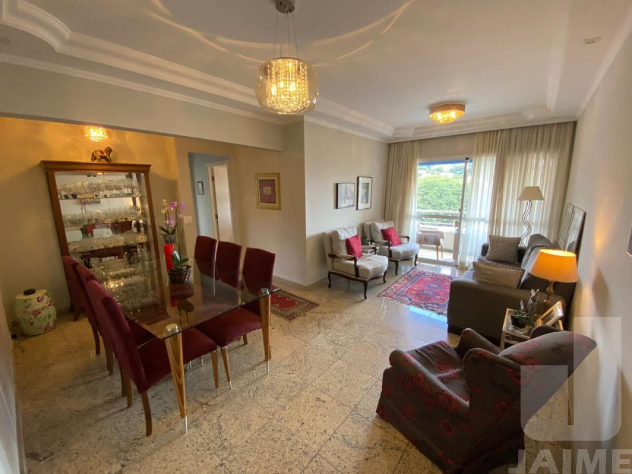 Apartamento em Vila Ipojuca