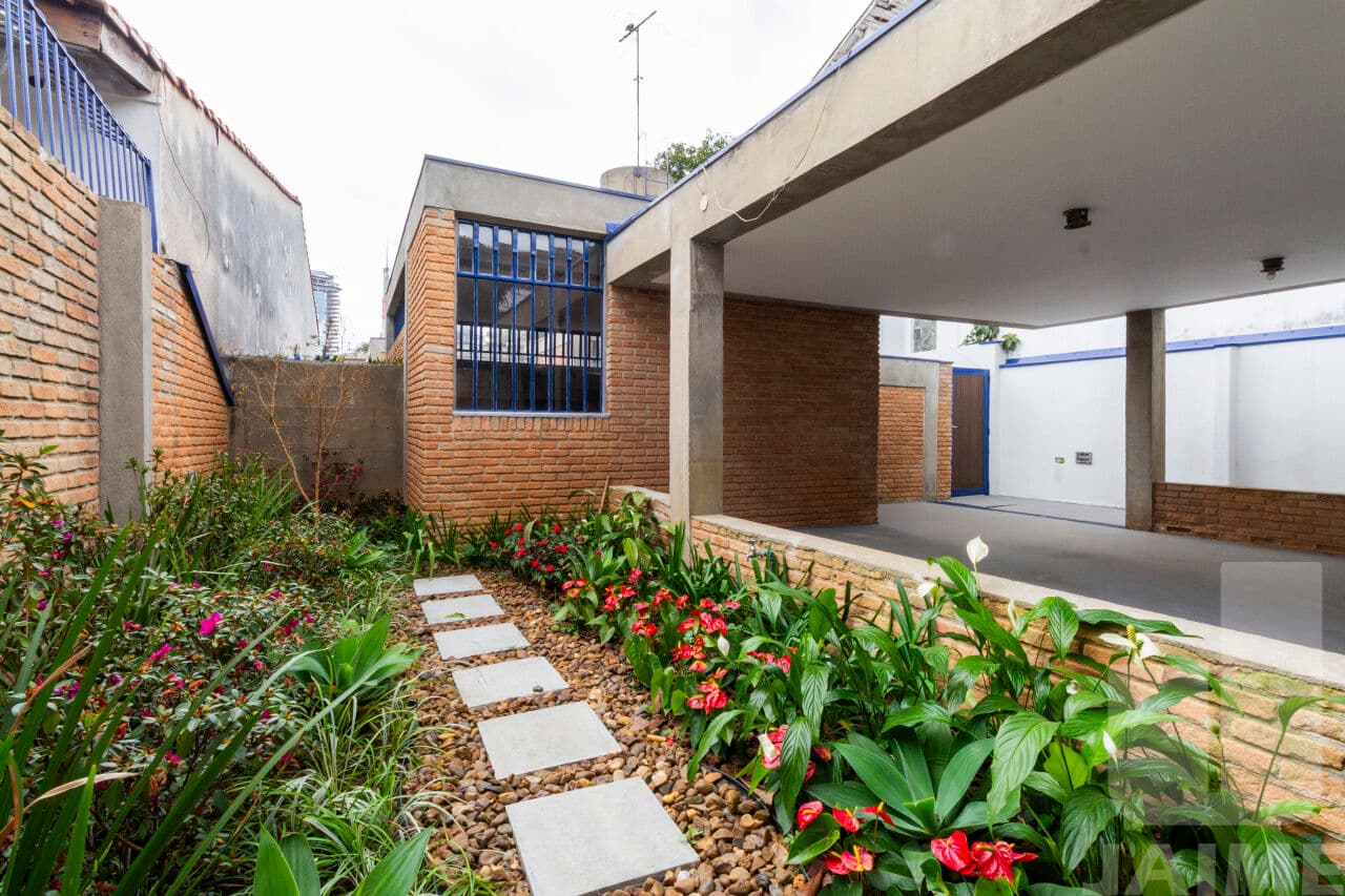 Casa de 5 dormitórios na R Maria Vidal — Sumaré, São Paulo - foto 2