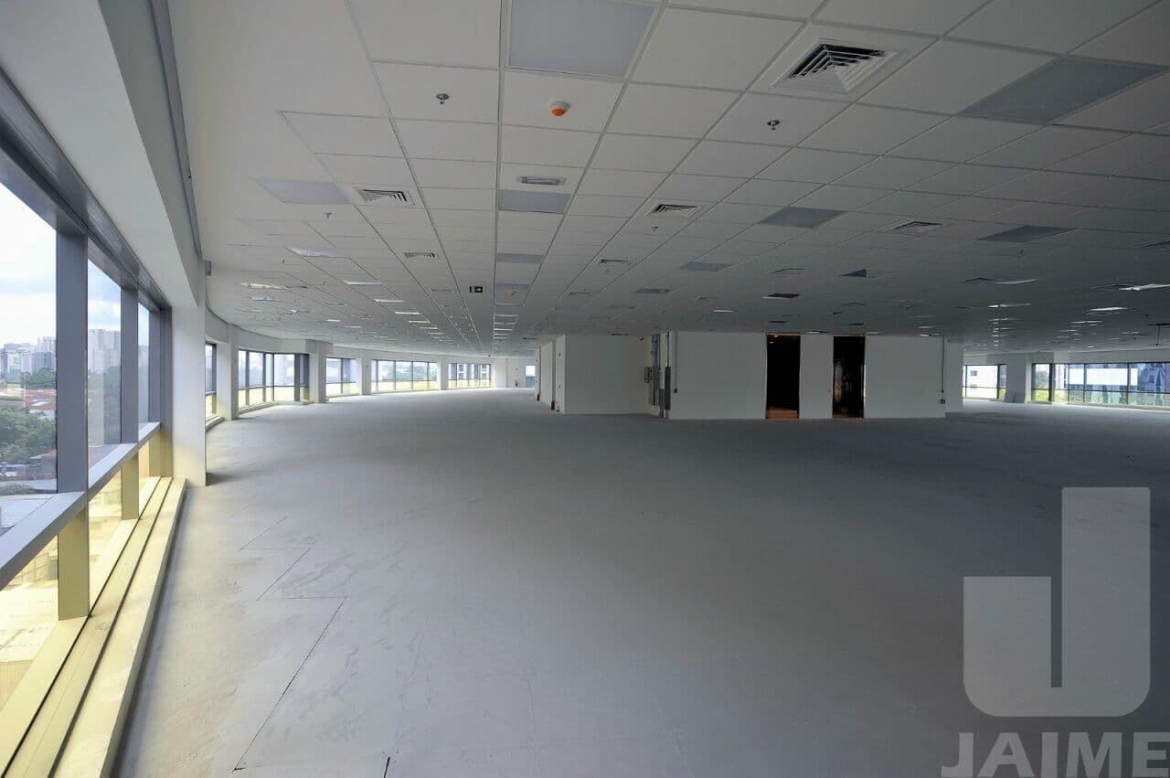 Comercial na R SANSÃO ALVES DOS SANTOS — Cidade Monções, São Paulo - foto 4