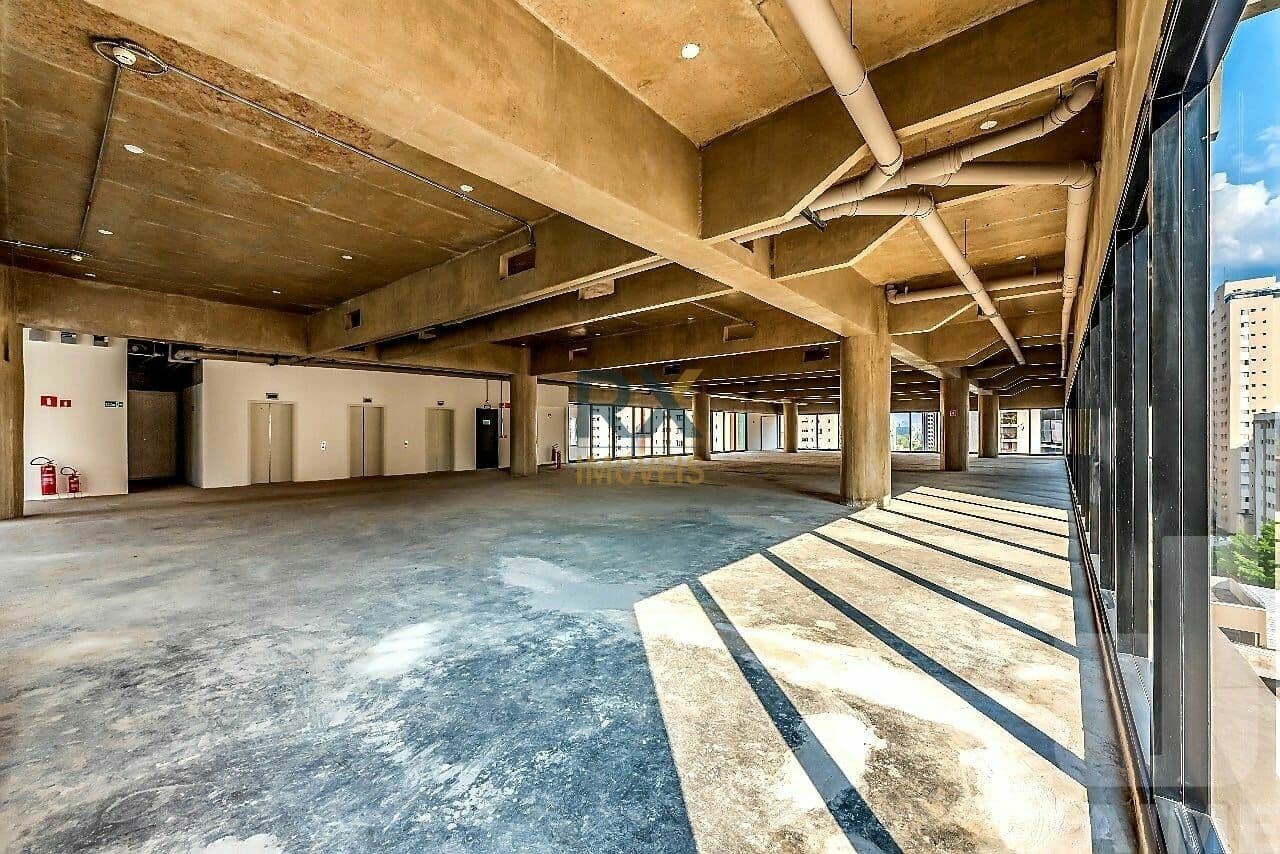 Comercial na R Teodoro Sampaio — Pinheiros, São Paulo