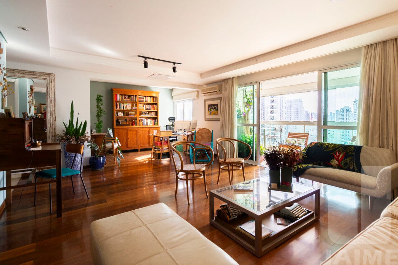 Apartamento em Paraíso