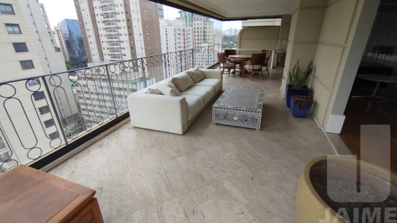 Apartamento em Vila Nova Conceição