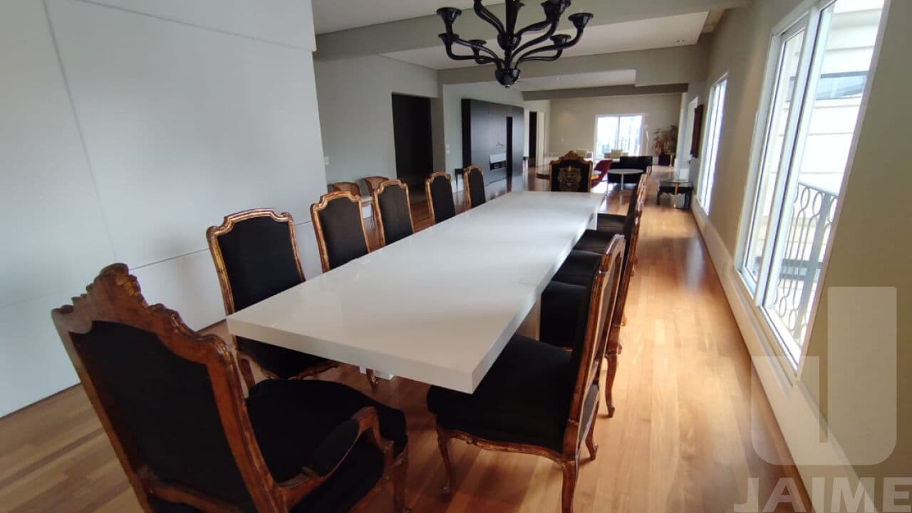 Apartamento de 6 dormitórios na R Doutor Eduardo de Souza Aranha — Vila Nova Conceição, São Paulo - foto 3