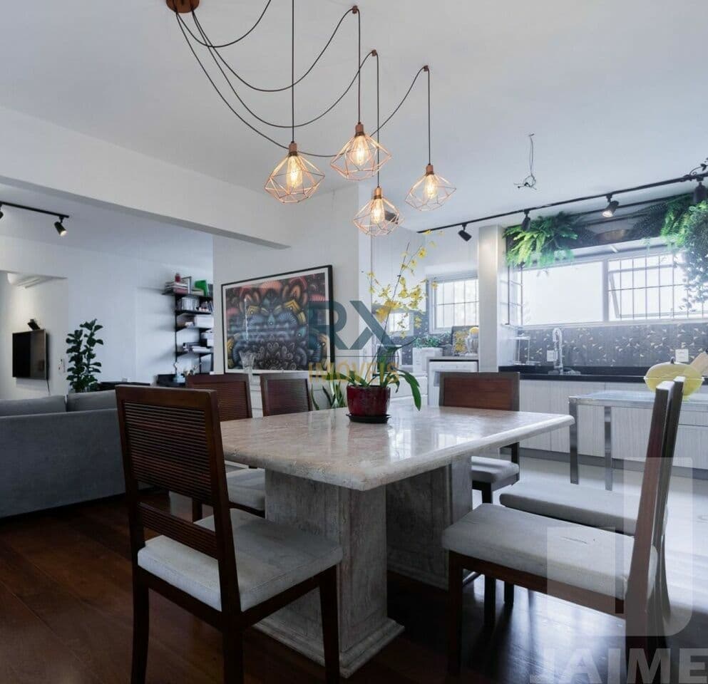 Apartamento de 3 dormitórios na R CAIUBI — Perdizes, São Paulo