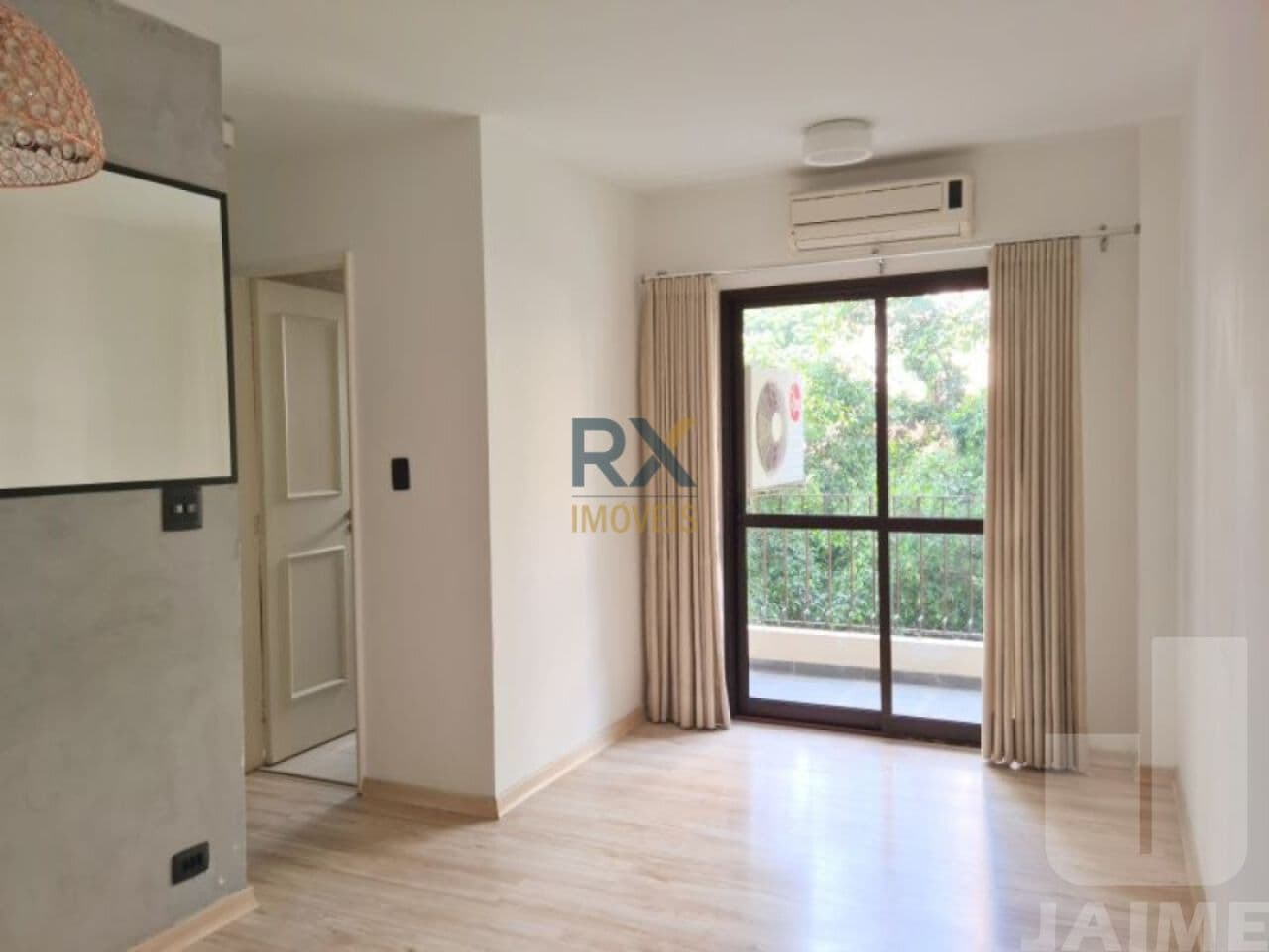 Apartamento de 2 dormitórios na R ROSA E SILVA — Higienópolis, São Paulo