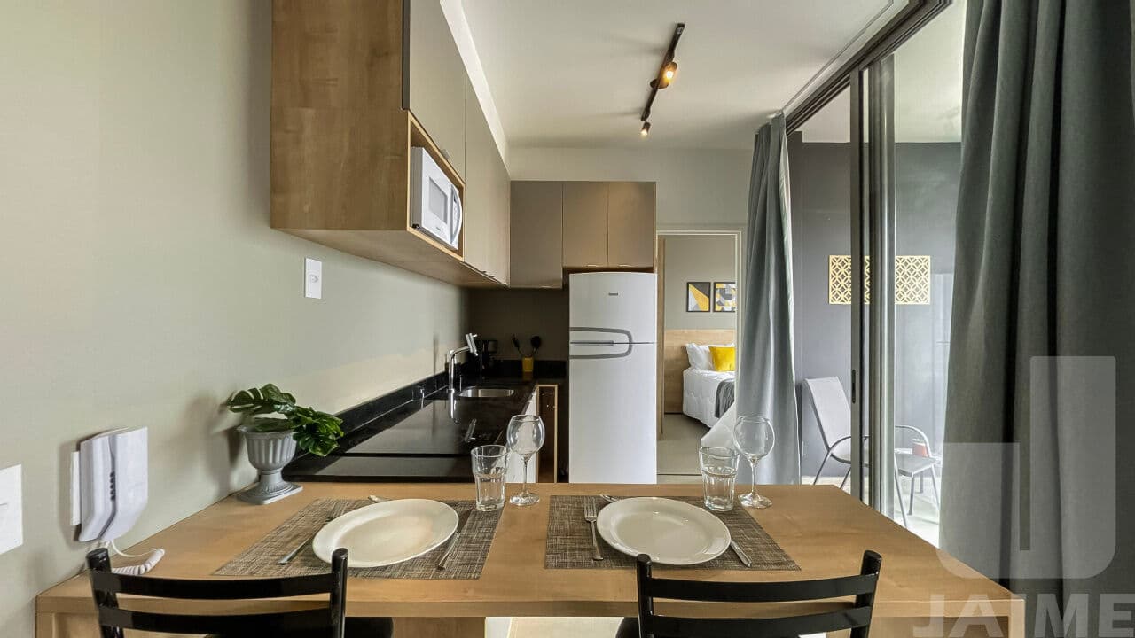 Apartamento de 2 dormitórios na R Turiassu — Perdizes, São Paulo